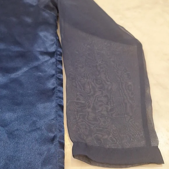 Vintage Victoria's Secret Navy Faux Pearl Buttons Pajama Shirt Small 3/4 Sleeves - Picture 4 of 8